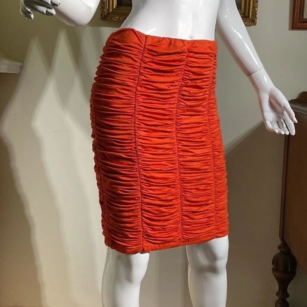 Tatum & Olivia Ruched Bodycon Mini Skirt - Picture 3 of 15